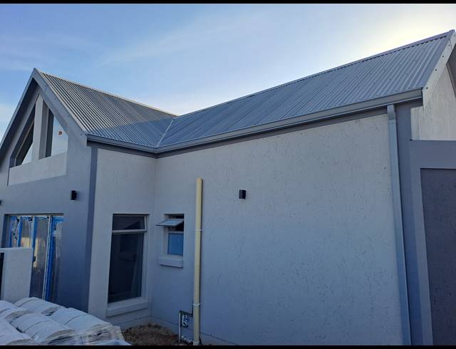 3 BEDROOM HOUSE FOR SALE IN OUTENIQUASBOSCH